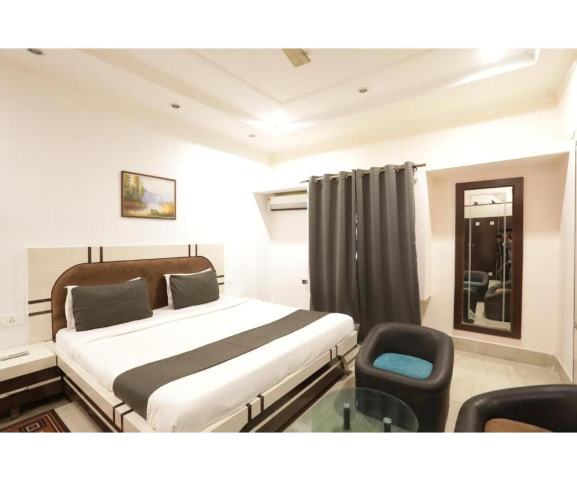 Day S Inn Luxury Stay Near Care Hospital In Budget Friendly Price Best Seller Bhubaneswar Exterior foto