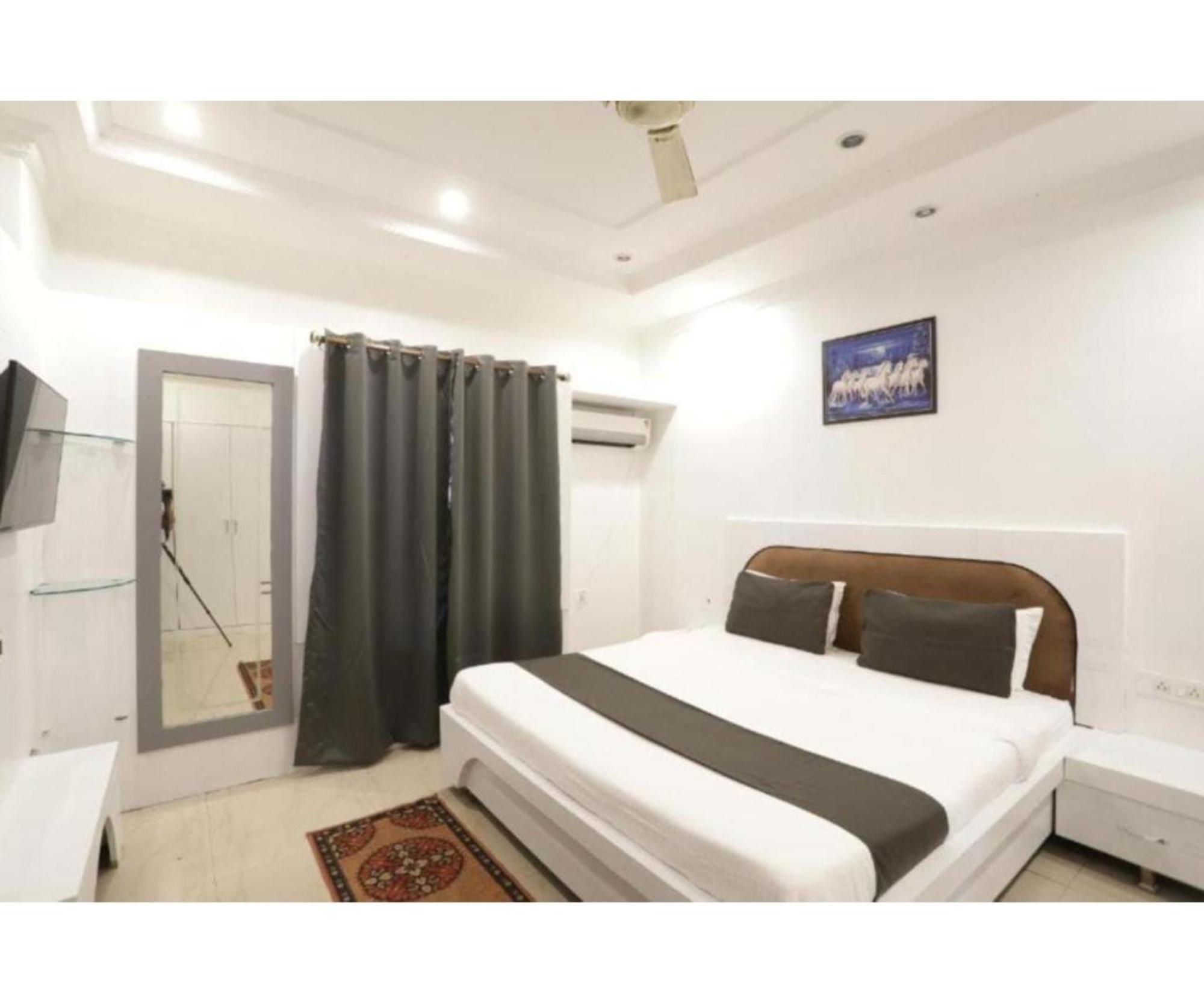 Day S Inn Luxury Stay Near Care Hospital In Budget Friendly Price Best Seller Bhubaneswar Exterior foto